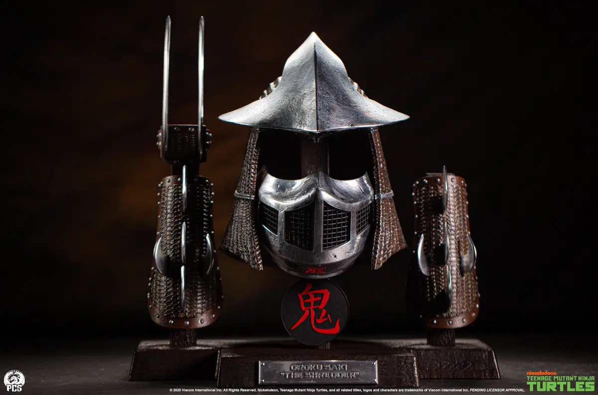 Teenage Mutant Ninja Turtles: Shredder Life-Sized Electroplated Armor Set 1