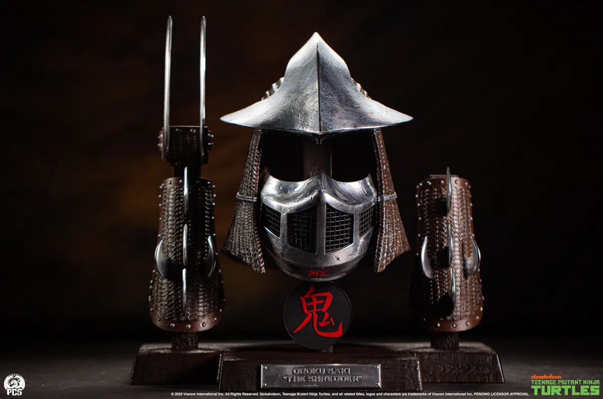 Teenage Mutant Ninja Turtles: Shredder Life-Sized Stainless Steel Armor Set (Pre-Order) 1