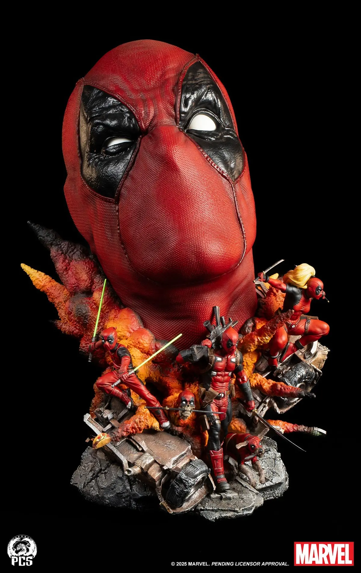 Marvel Comics: Deadpool Fine Art Bust (Pre-Order) 1