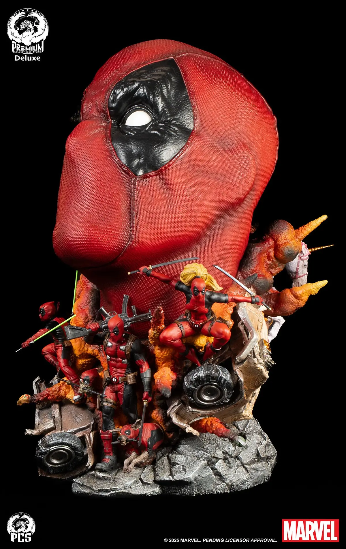 Marvel Comics: Deadpool Deluxe Edition Fine Art Bust 1