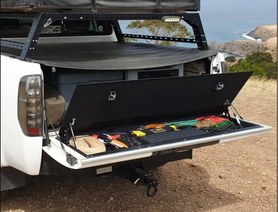 Nissan Navara D40 Tailgate Storage 1