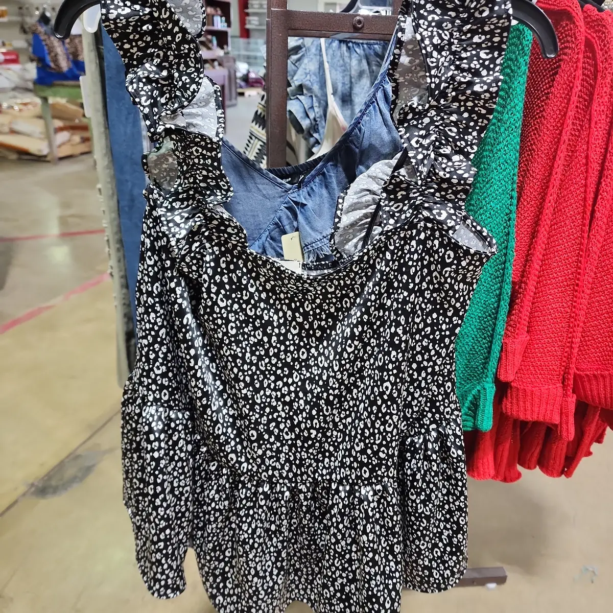 Blouse 1527 Black/White Sleeveless 1