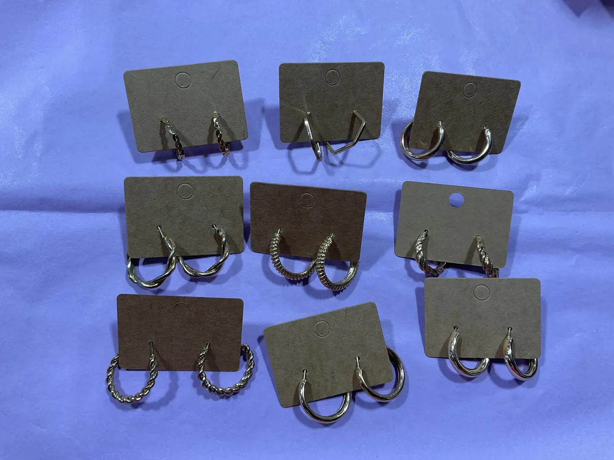 Mystery Médium Gold Earrings 1