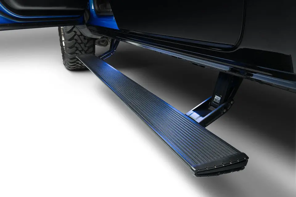 Chevrolet Silverado (2022-2025) 1500 Amp Research Powerstep Xtreme Electric Running Boards 1