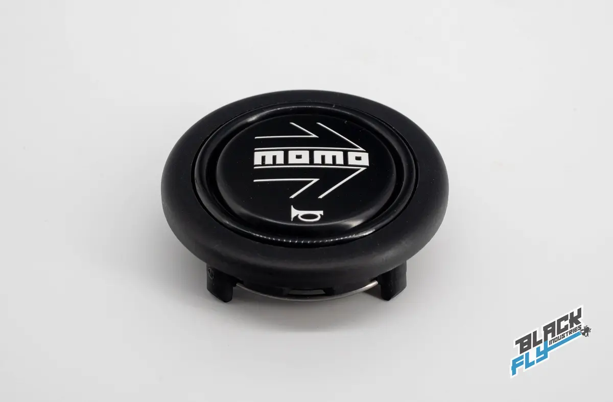 Momo Logo Horn Button (Black) 1