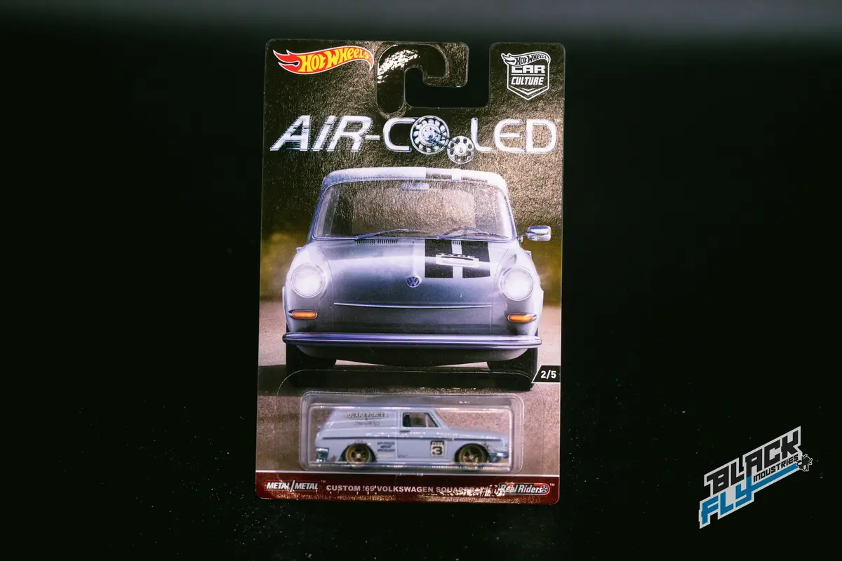 Hot Wheels - Custom '69 Volkswagen Squareback - Air-Cooled - Car Culture - Rare 1