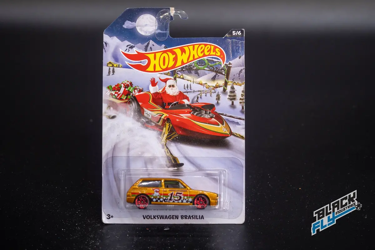Hot Wheels - Volkswagen Brasilia - Holiday - 2015 1