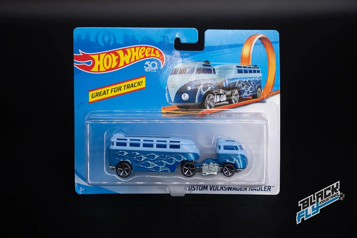 Hot Wheels - Custom Volkswagen Hauler - Bus 1