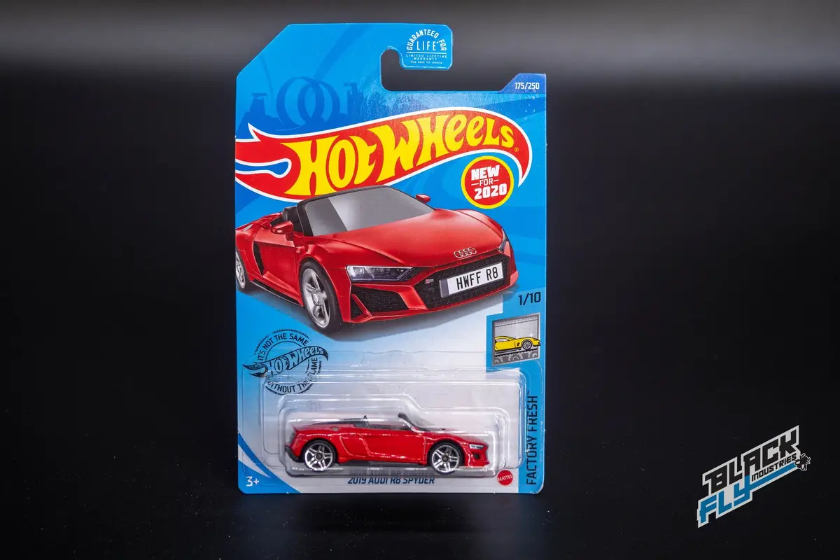 Hot Wheels - 2019 Audi R8 Spyder 1