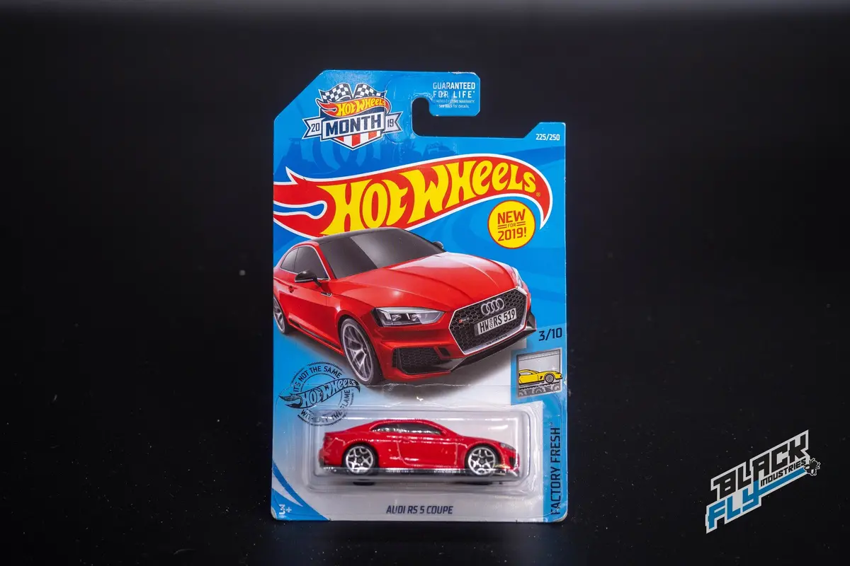 Hot Wheels - Audi Rs5 Coupe - Red 1