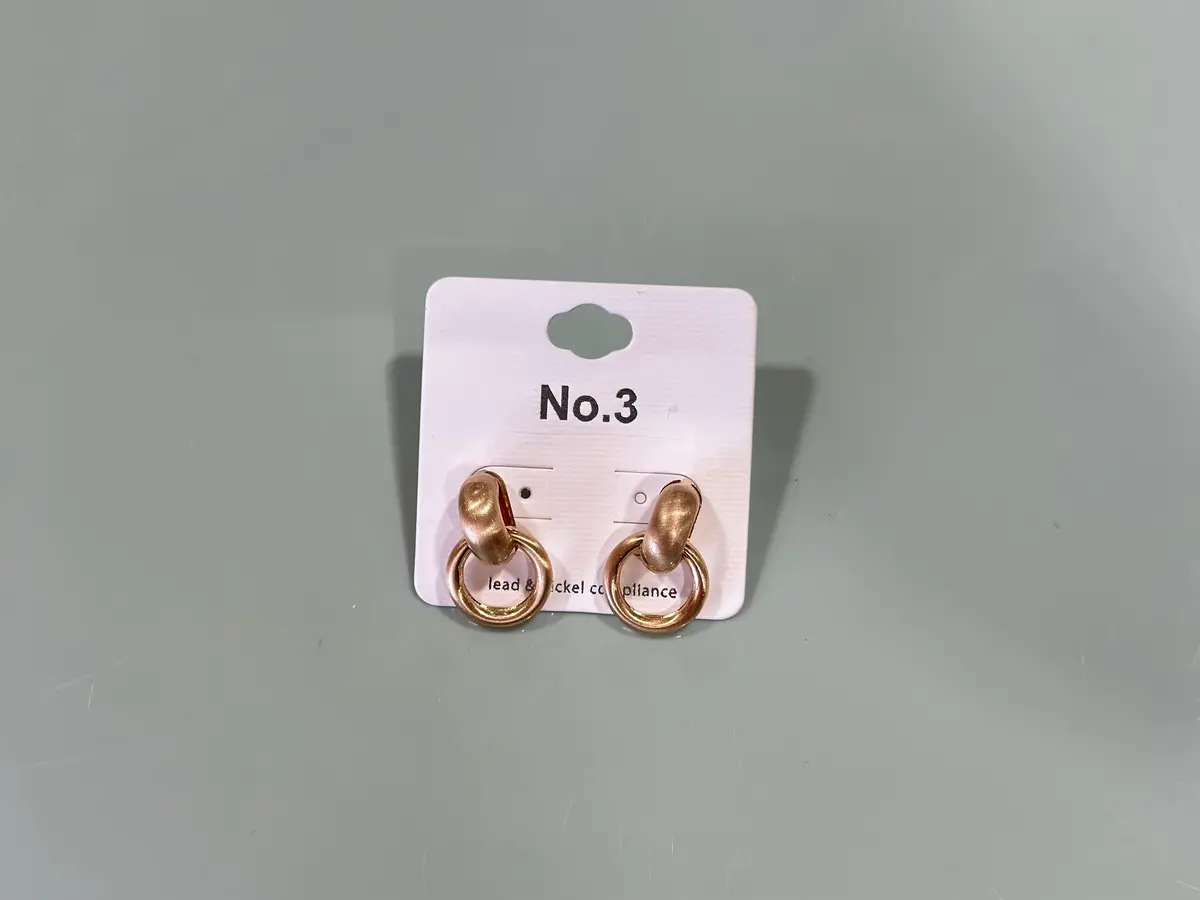 Earrings Gold Knock 1