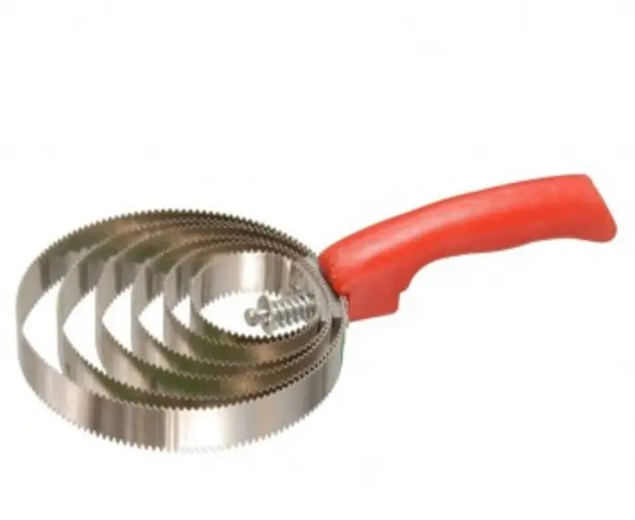 Jumbo Spiral Curry Comb 1