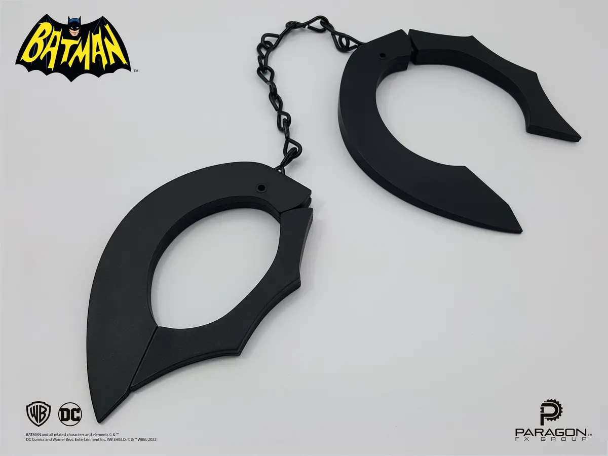 Dc Batman (1966): Bat-Cuffs 1