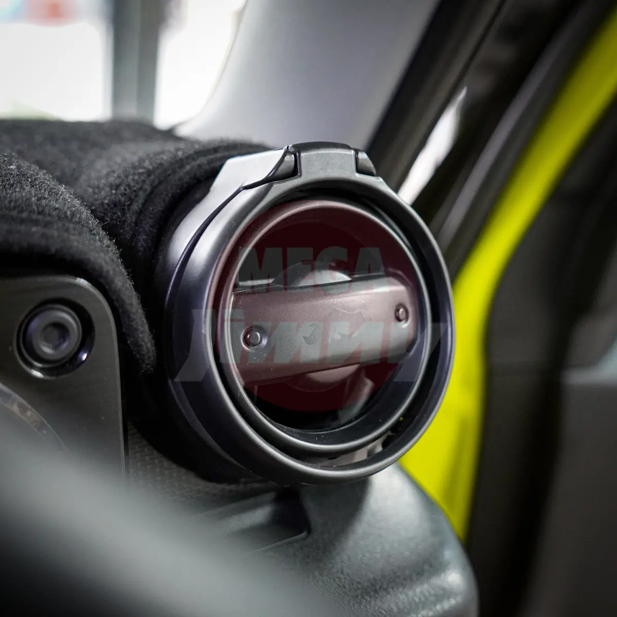 Styl Slimline Air Con Cupholder 1