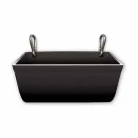 Maxi-Lift: Black Medium Fence Feeder 5Qt. 7/Cs 1