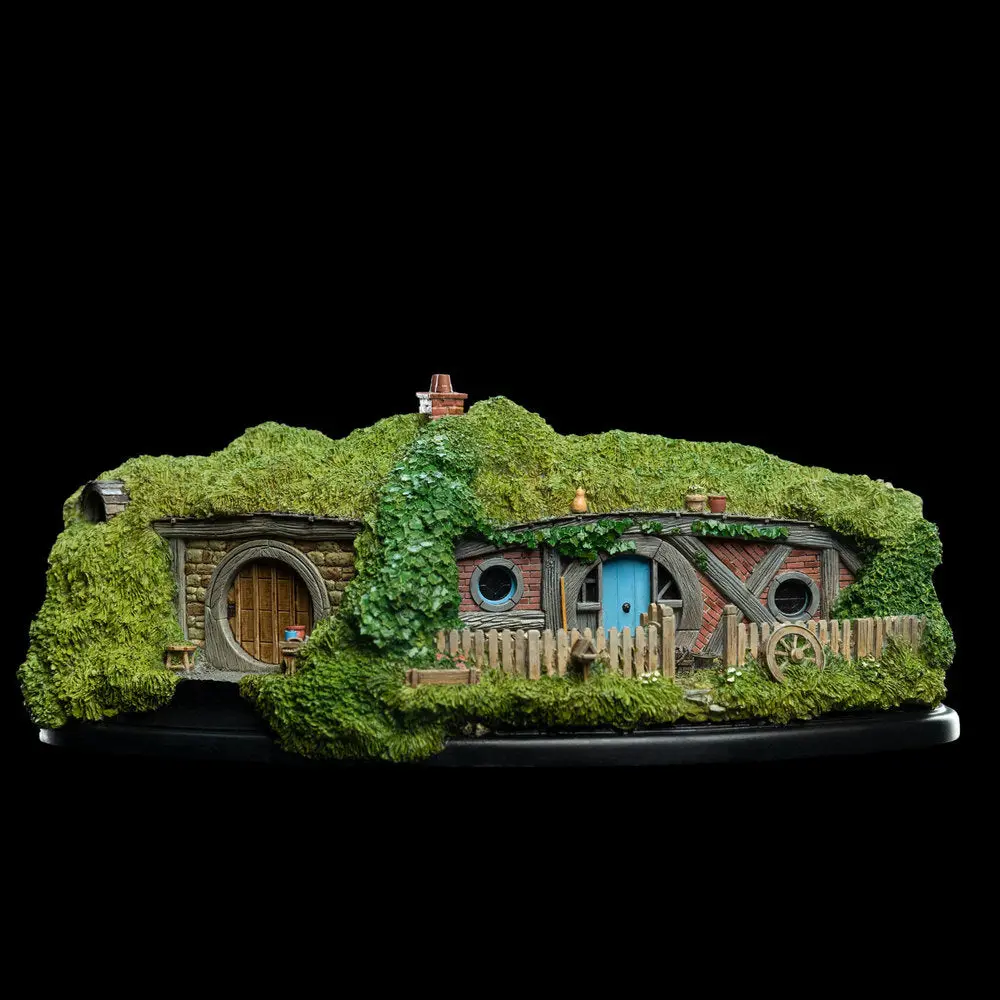 Hobbit Holes 24 Gandalf's Cutting 1