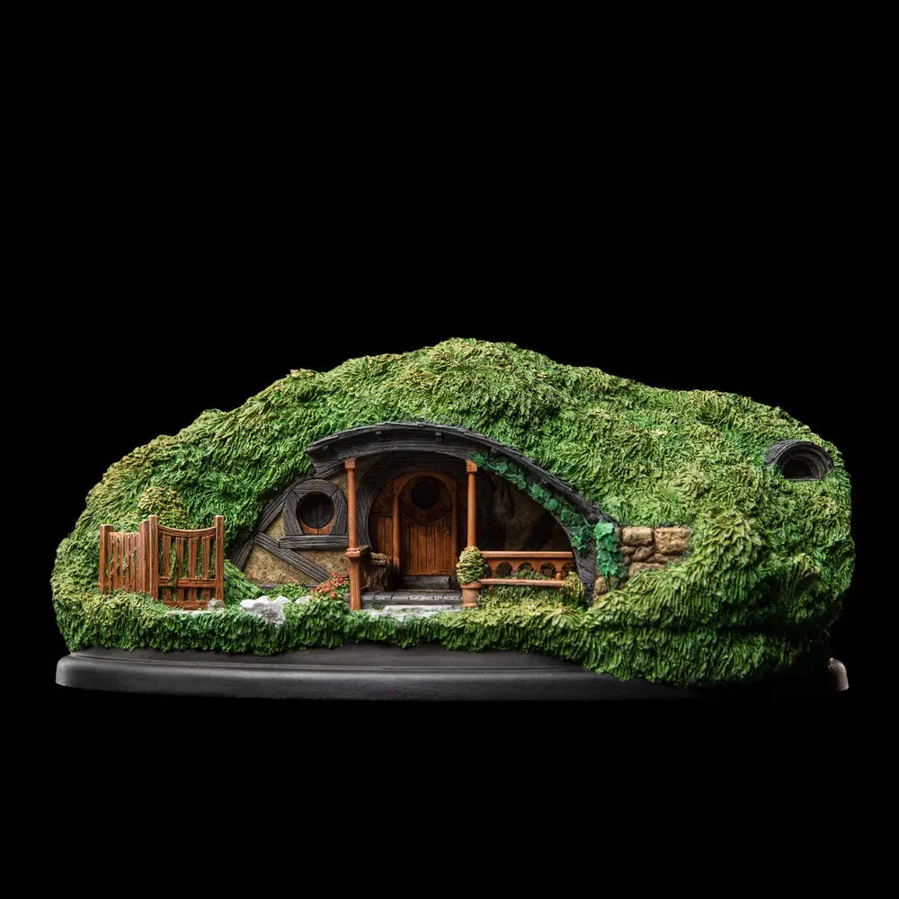 Hobbit Holes 39 Low Road 1