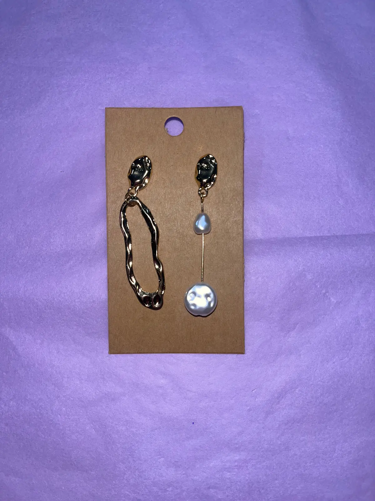 Gold Dangling Earrings 1