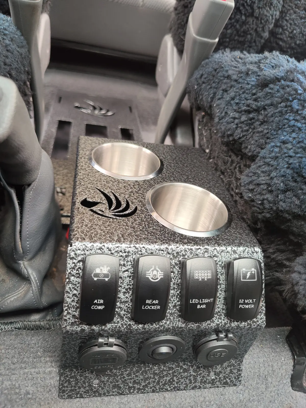Fridge Centre Console To Suit 76 Series Wagon / 79 Series Dual Cab Toyota Landcruiser 1