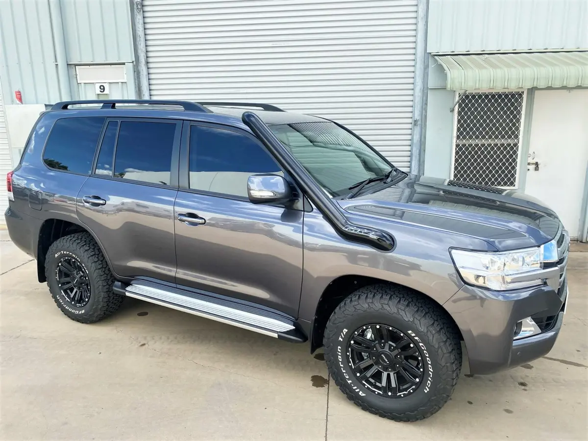Toyota Landcruiser 200 Series (2007-2023) Fatz Fabrication 4″ Stainless Snorkel 1
