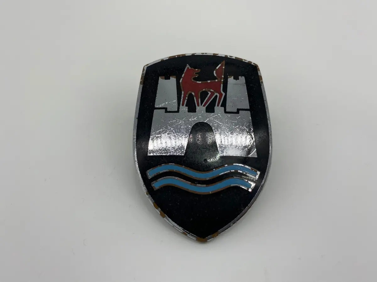 Volkswagen Type 1 Beetle Hood Crest 60-63 1