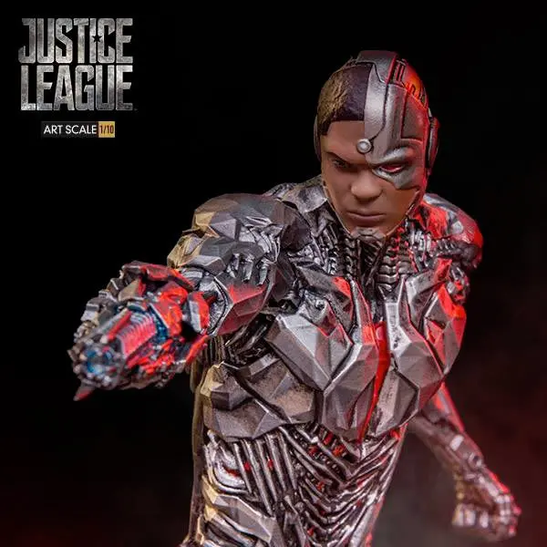 Justice League Cyborg (Pre-Order) 1