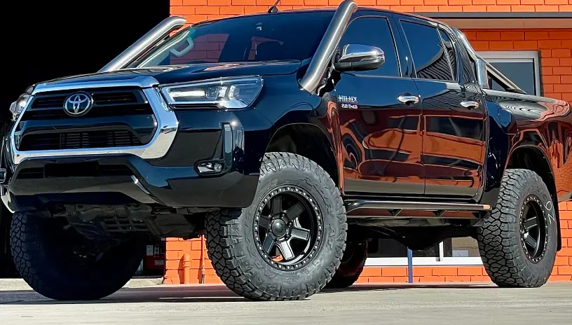 Toyota Hilux (2015-2025) N80 Gun Phat Bars 4" Twin Stainless Snorkels 1