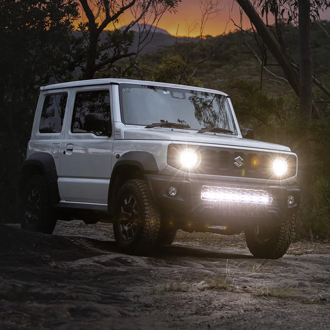 Bushranger 'Behind Grille' 28" Light Bar Kit 1