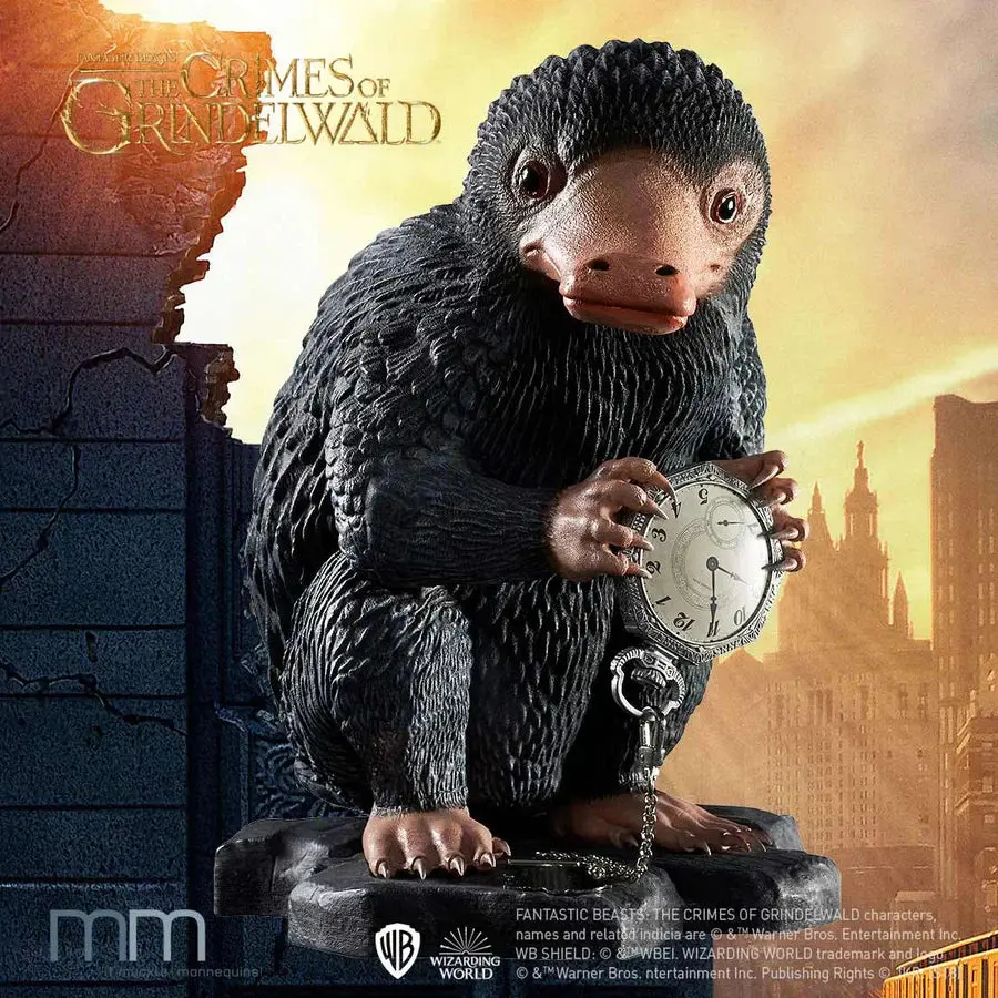 Fantastic Beasts 2 The Crimes Of Grindenwald: Niffler Life Size Statue (Pre-Order) 1