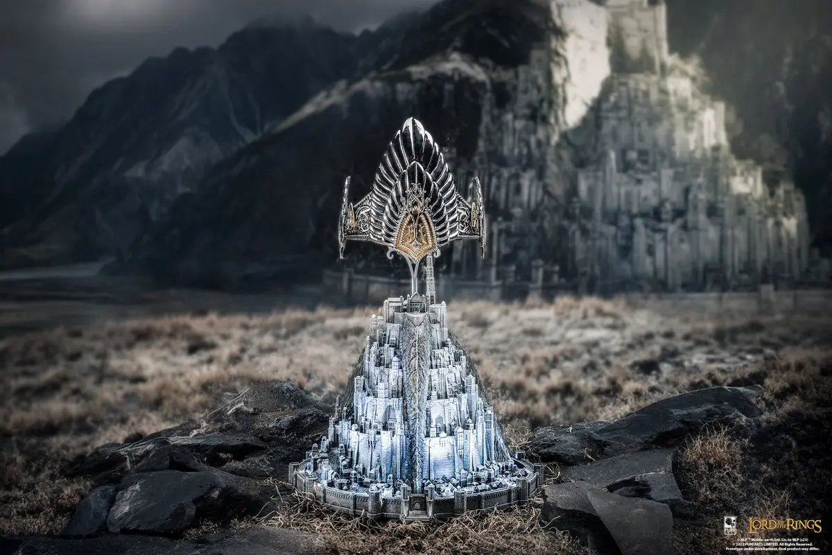 Lord Of The Rings: Crown Of Gondor (Pre-Order) 1