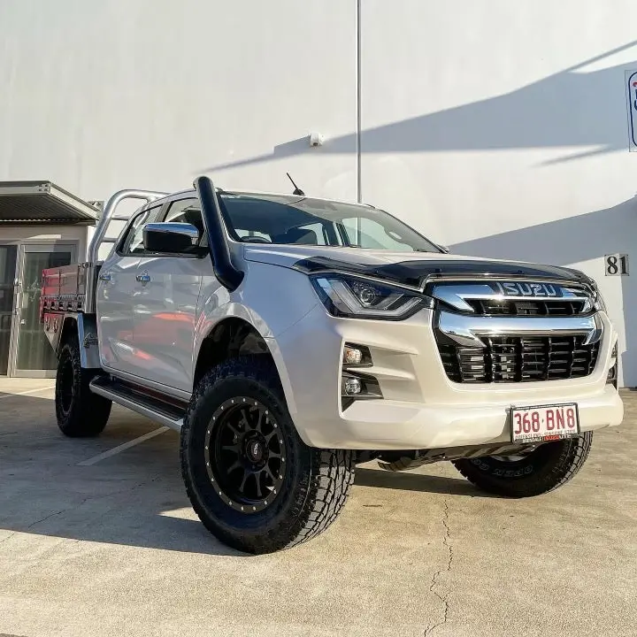 Isuzu D-Max (2021-2025) Phat Bars 4" Stainless Snorkel 1