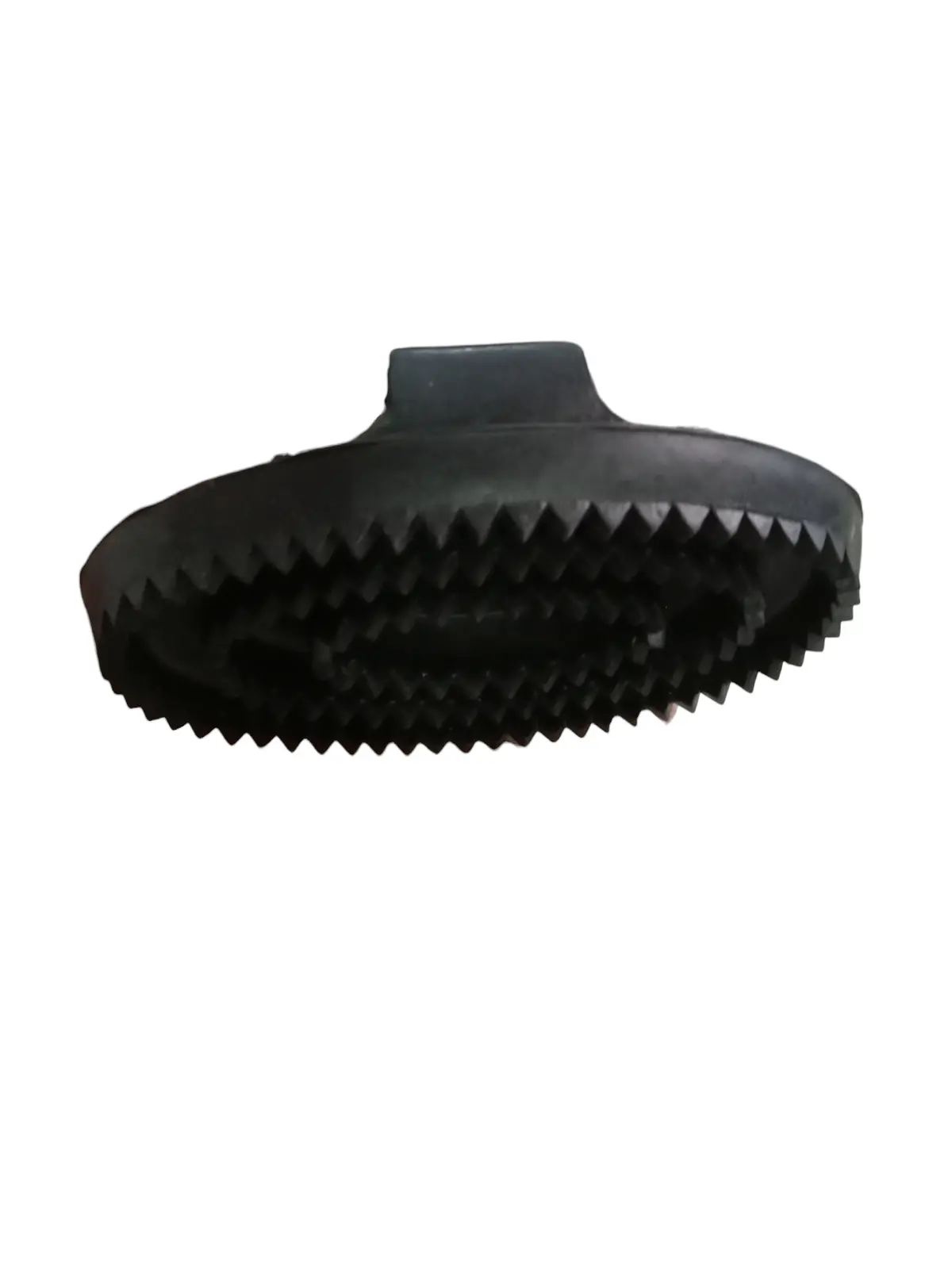 Large Black Rubber Curry Comb 1