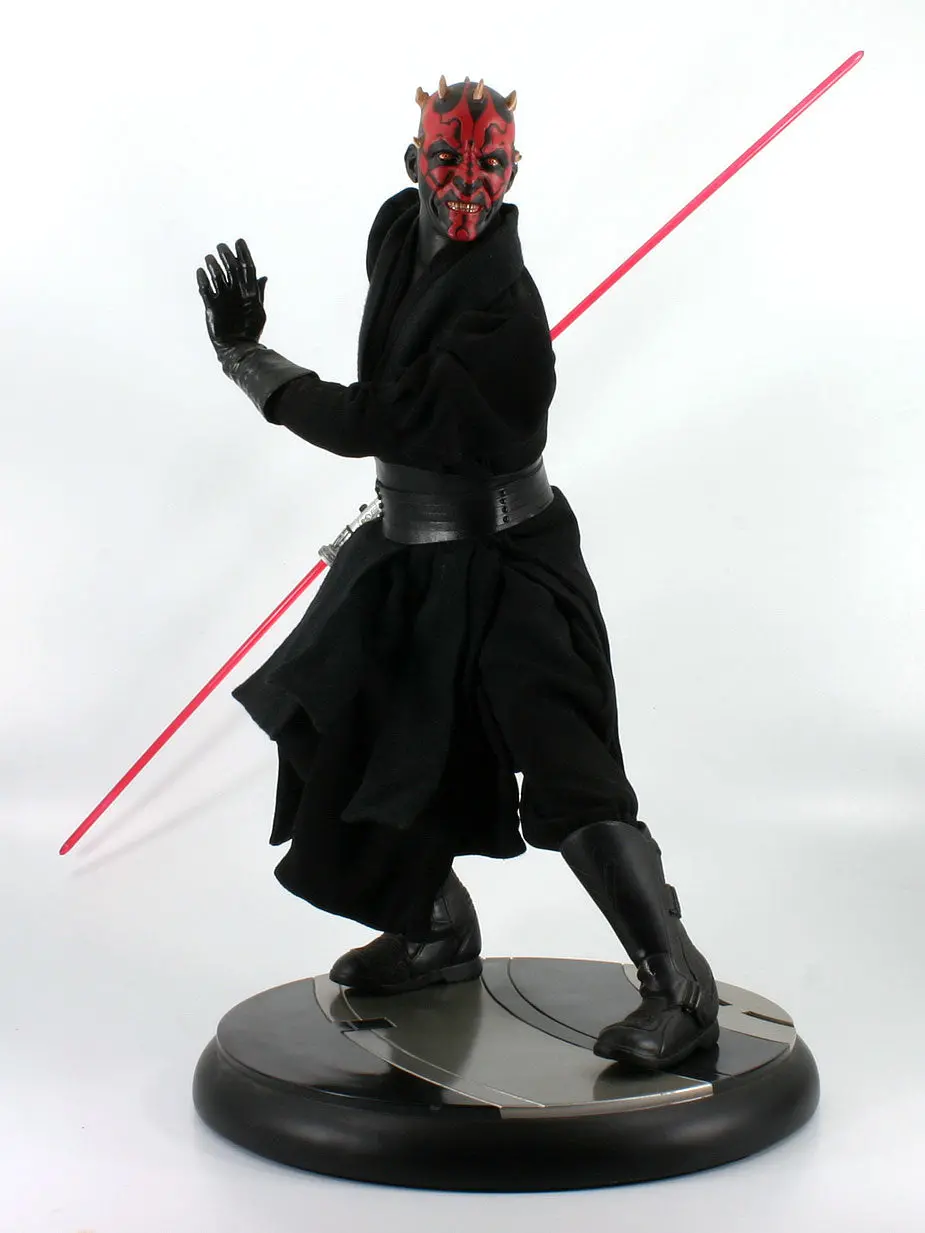 Star Wars The Phantom Menace: Darth Maul Premium Format Figure 1
