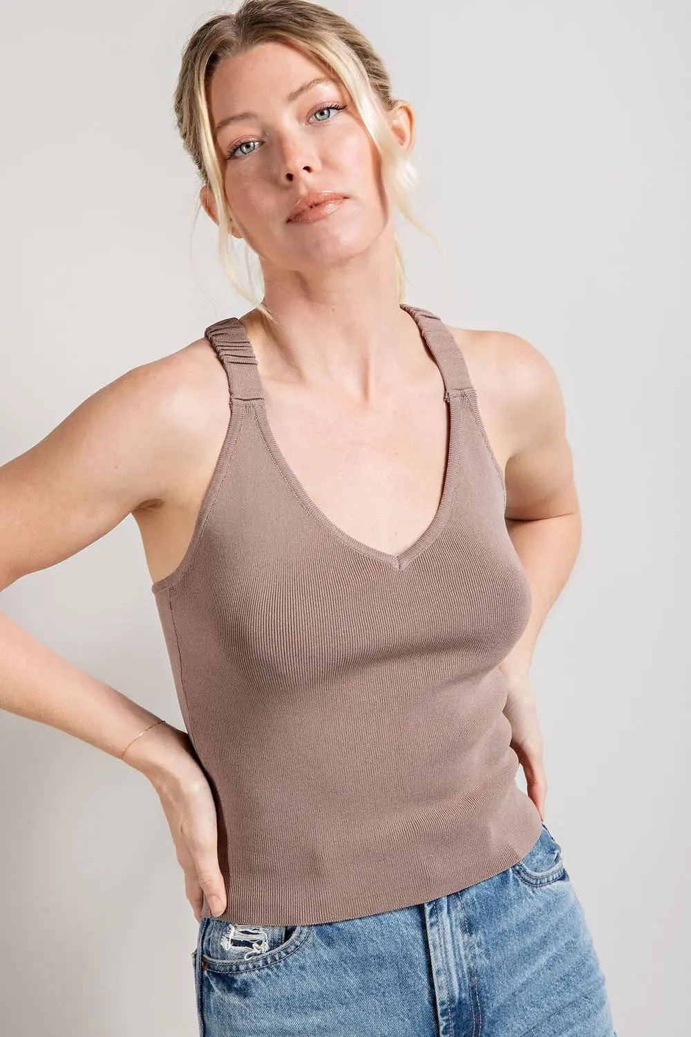 Back Cross Strap Sleeveless Top 3