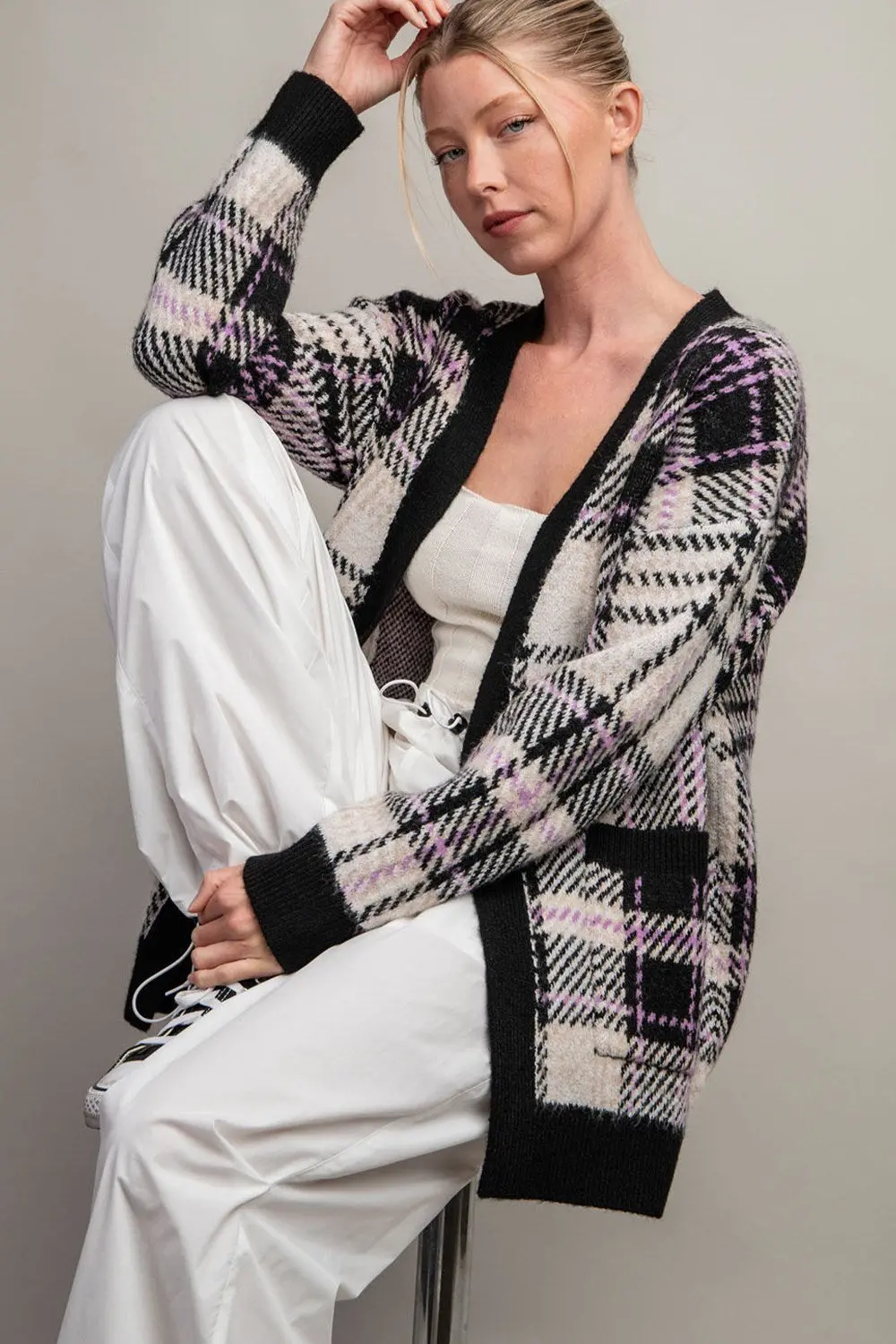 Small/Medium Plaid Printed Long Cardigan Black 1