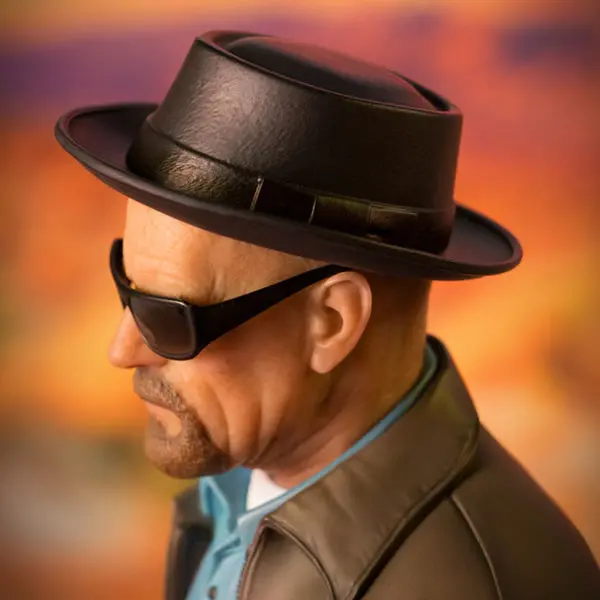 Walter White Quarter-Scale Statue 1