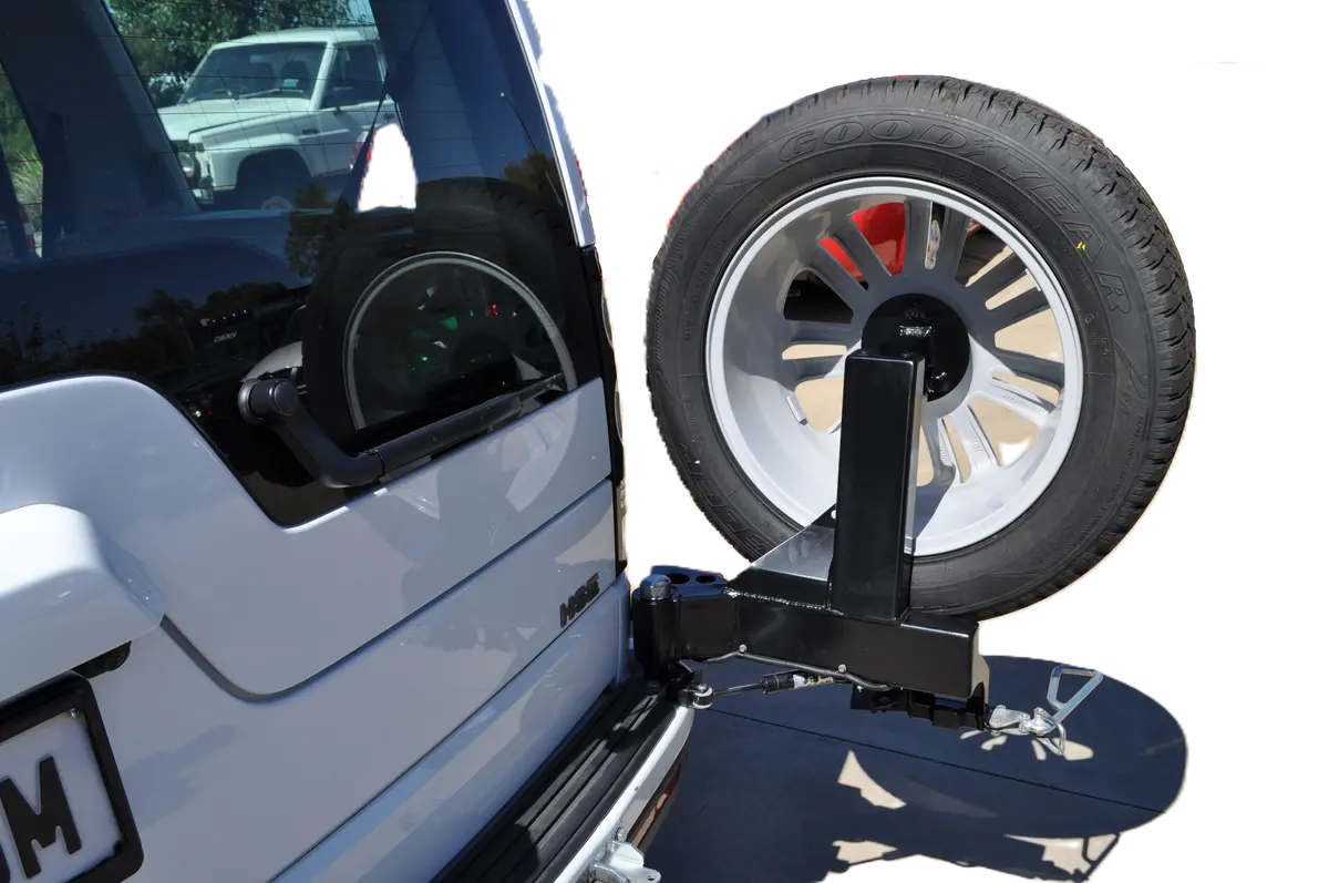Land Rover Defender (2007-2022) Rhs  Outback Accessories Single Wheel Carrier 1