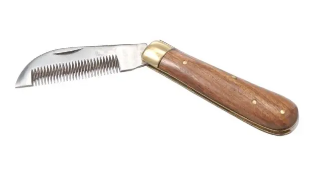 Folding Thinning Knife 1
