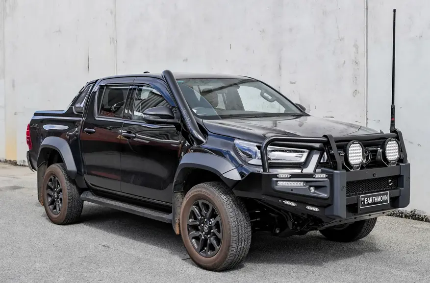 Toyota Hilux (2015-2025) Gun N80 Fatz Fabrication 4″ Stainless Short Entry Snorkel 1