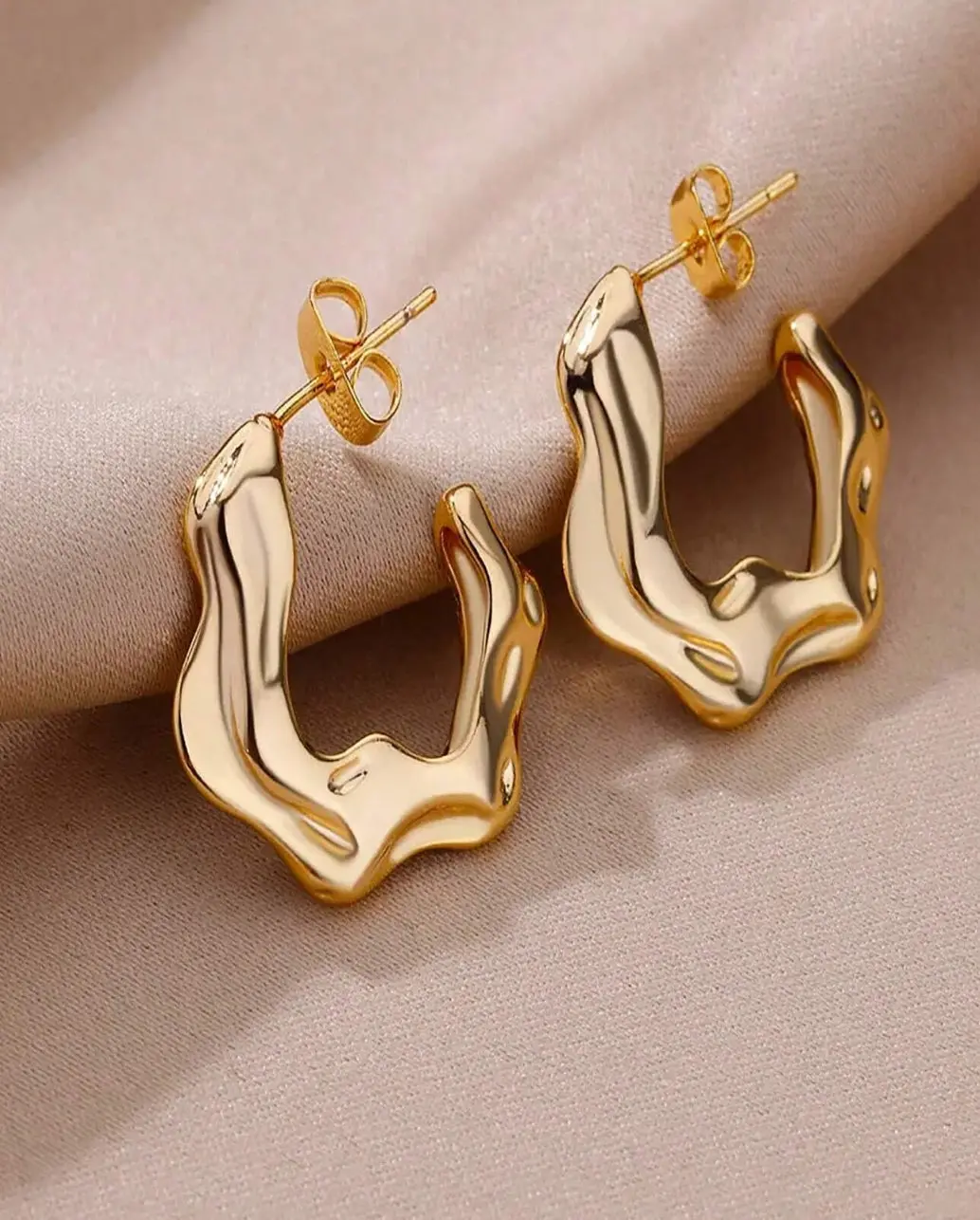 Asymmetric C Shaped Earrings 1