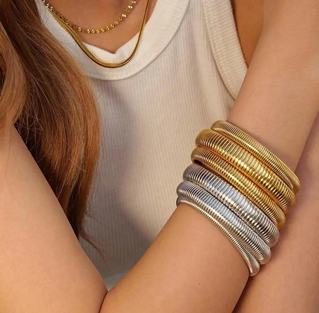 Golden/Silvery Bangle Bracelets Set  (2Pcs) 1