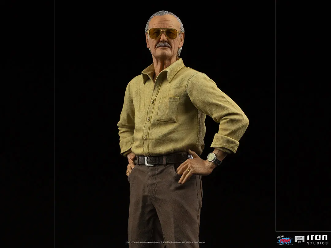 Stan Lee Legacy Replica Statue 1