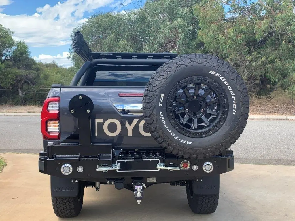 Toyota Hilux (2015-2019) Gun N80 2.8 4Wd Outback Accessories Rear Bar (Sku: Twchlx3) 1