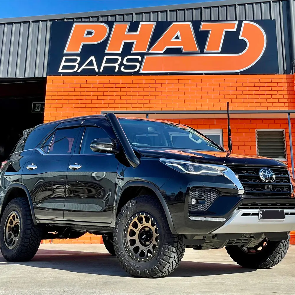 Toyota Fortuner (2015-2027) Phat Bars 4" Stainless Snorkel 1