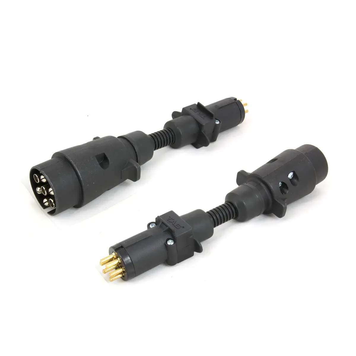 Tag Trailer Adapter - 7 Pin Large Round Plug To 7 Pin Small Round Socket 1