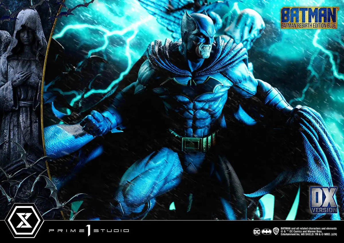 Dc Comics: Batman Rebirth Edition Blue Deluxe Version 1