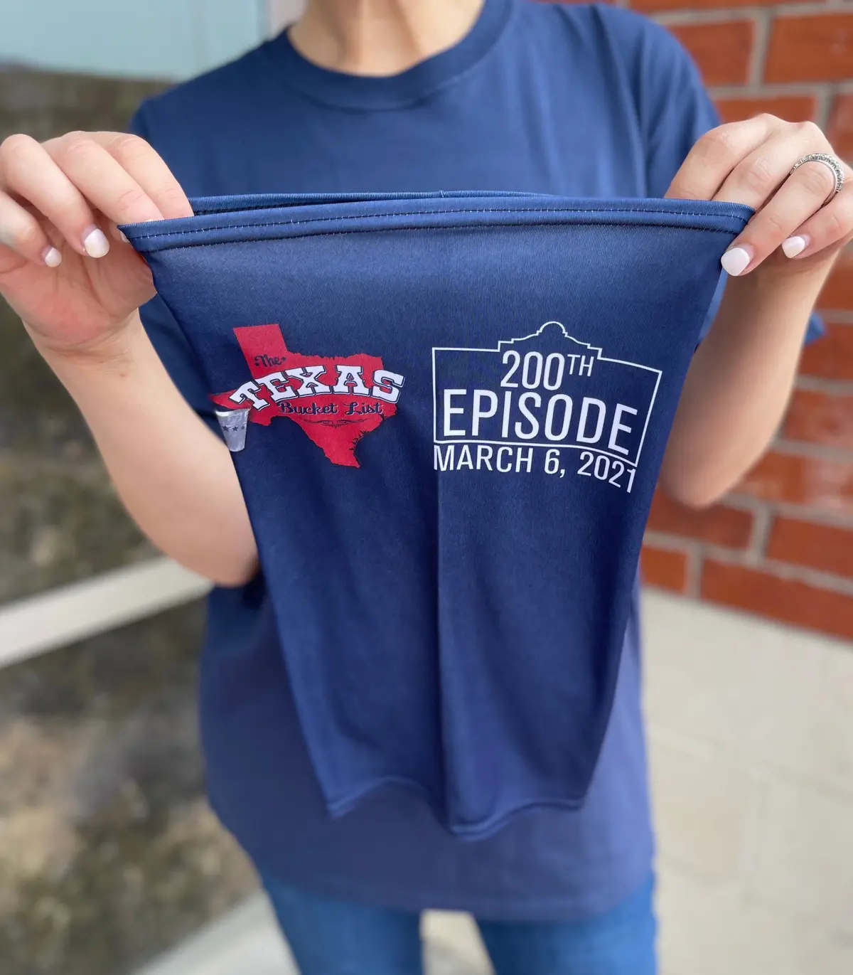 Texas Bucket List 200Th Episode Logo Gaiter 1