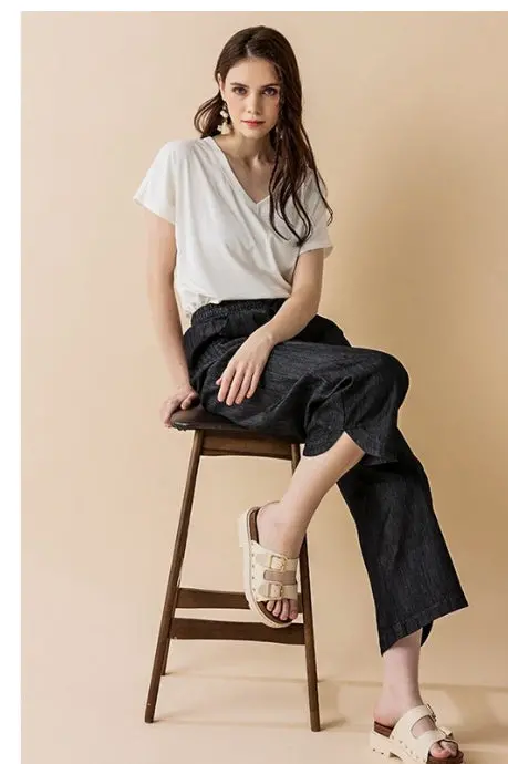 Denim Wide Leg Crop Pants With Dolphine Tail Hem 1