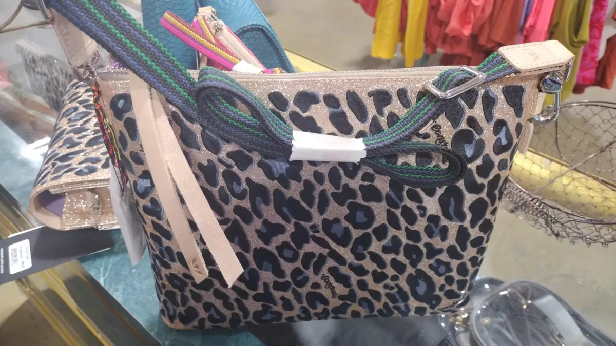 Downtown Crossbody, Joss 1