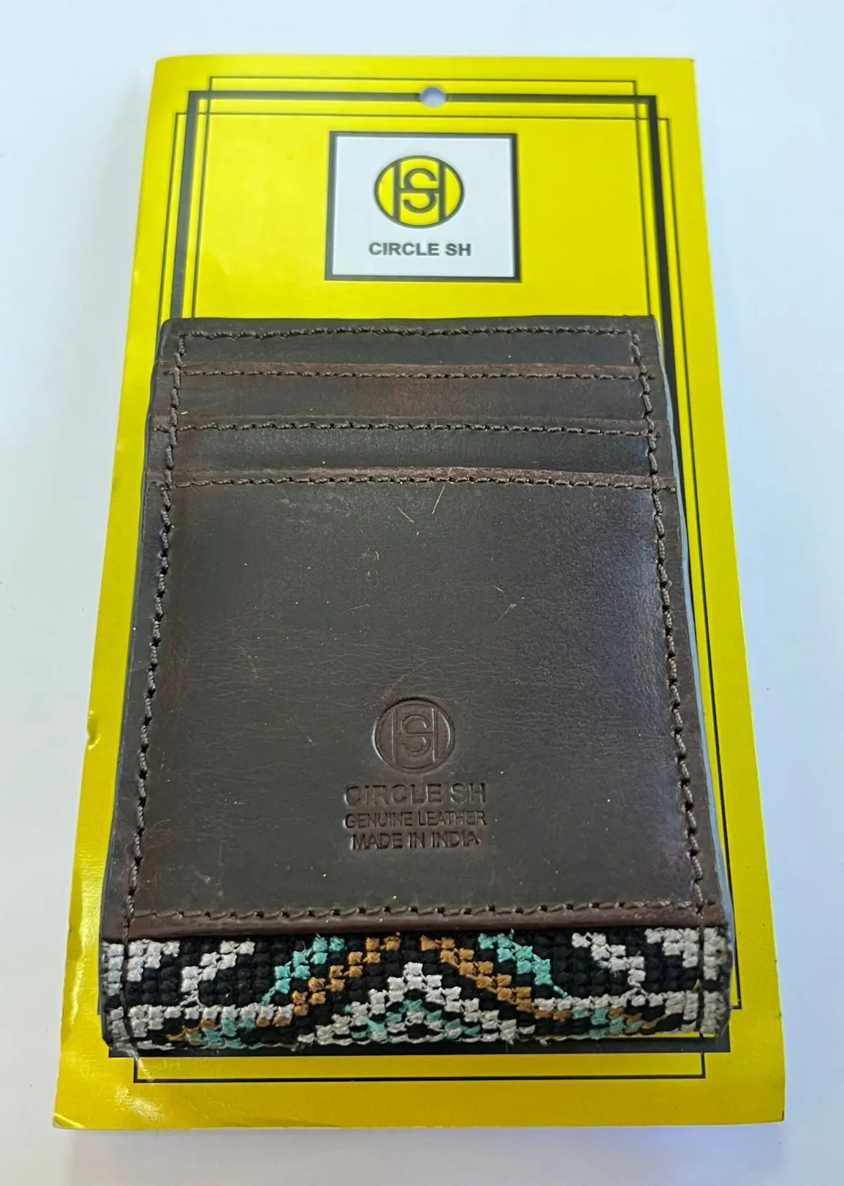 Money Clip, Embroidered Fold And Magnet, 1